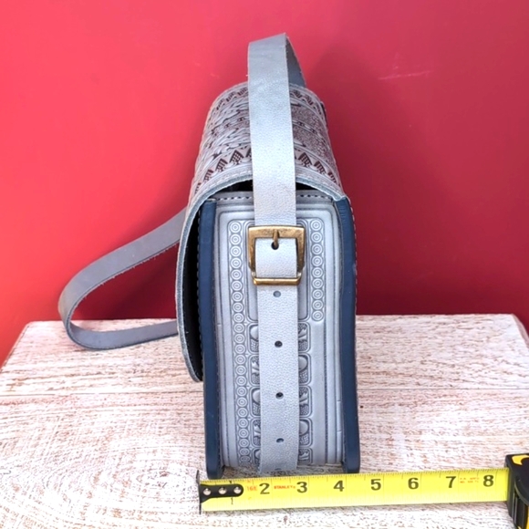 Genuine Leather Beautiful Hand Tooled Gray Black Crossbody Western Boho Bag - Picture 9 of 16